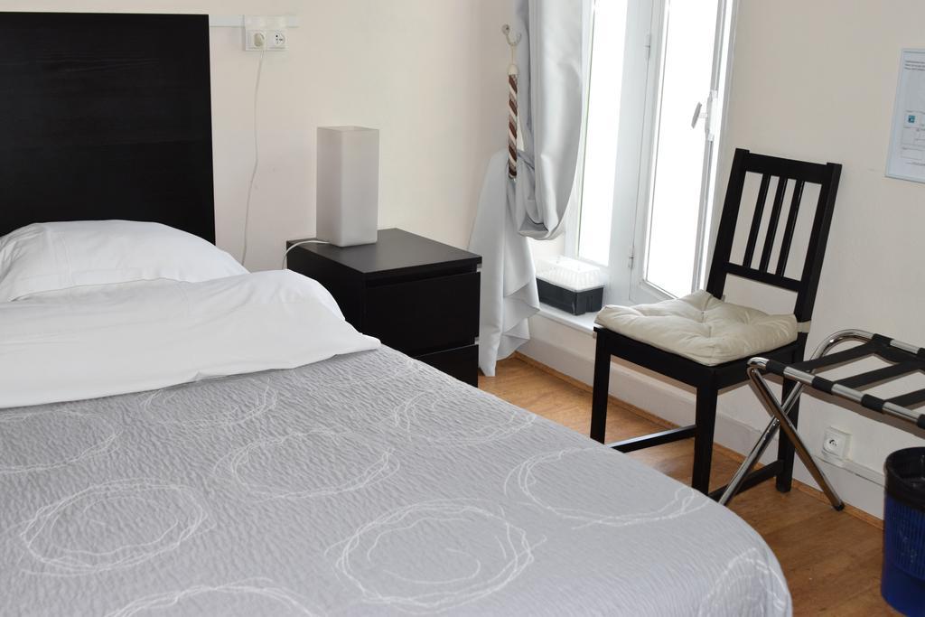 Auberge Le Rabelais Malay-le-Petit Экстерьер фото