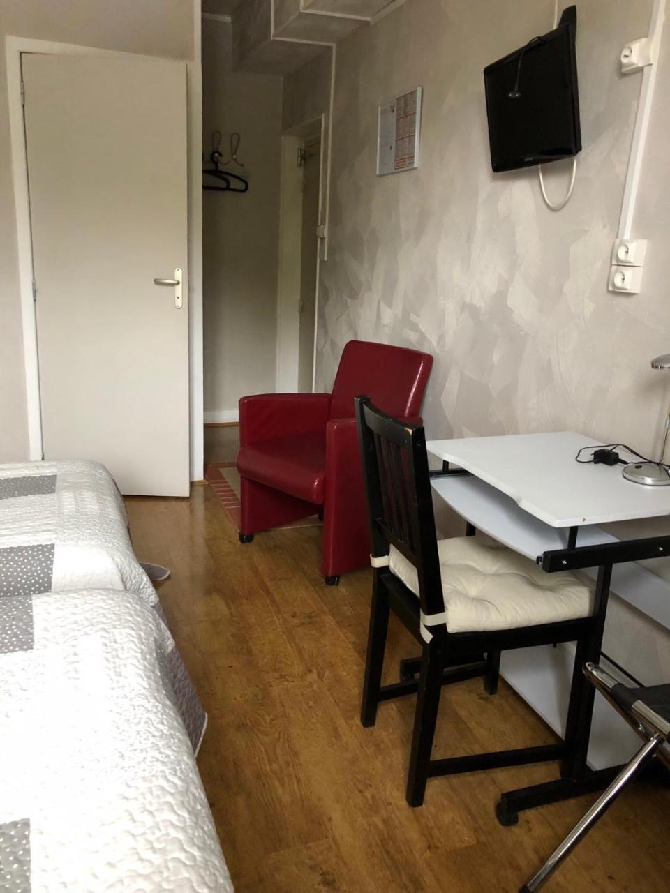 Auberge Le Rabelais Malay-le-Petit Экстерьер фото