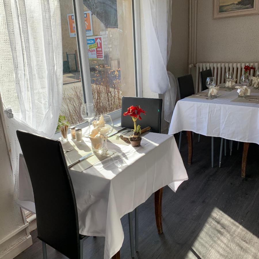 Auberge Le Rabelais Malay-le-Petit Экстерьер фото